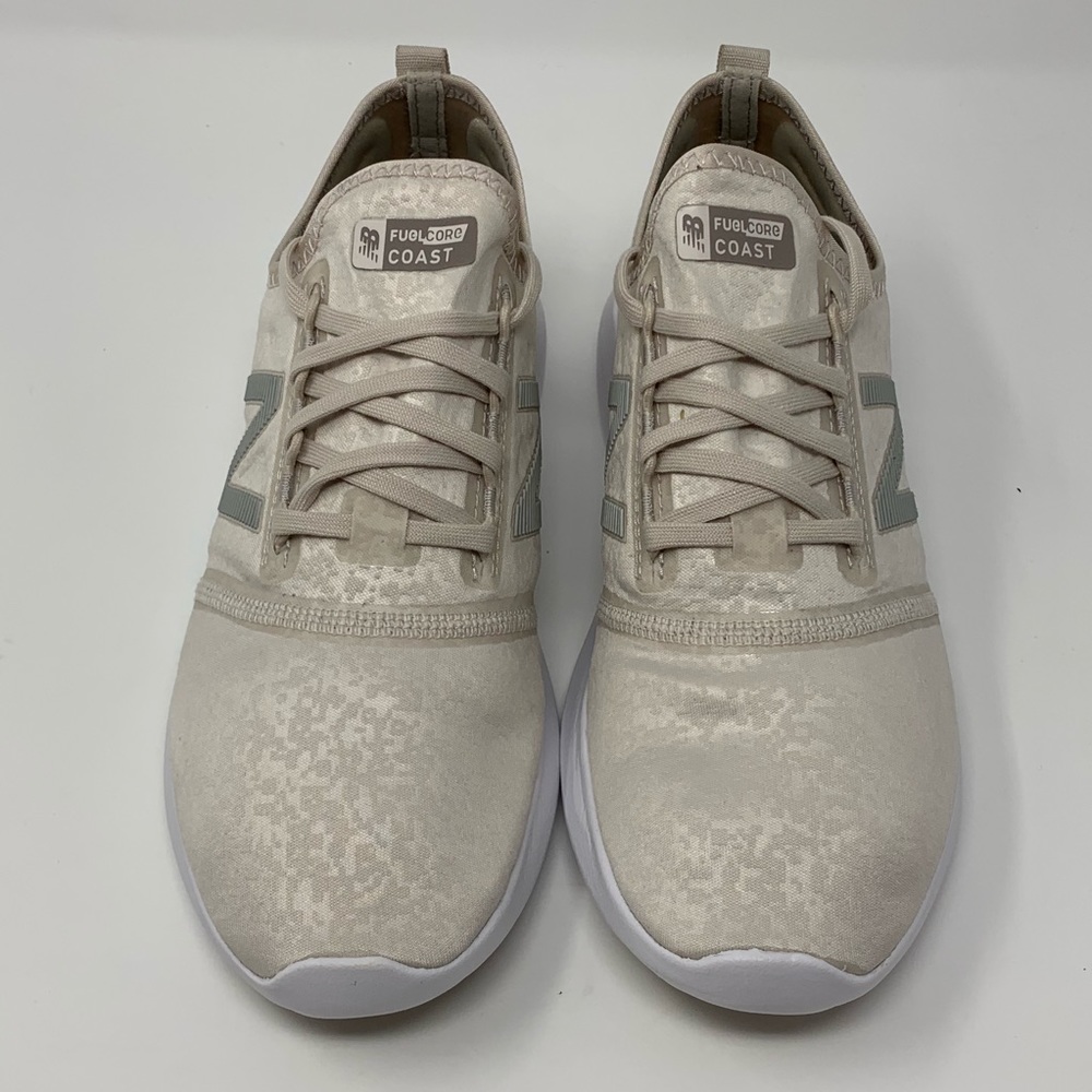 🆕 New Balance FuelCore Coast v4 Camo - Moonbeam - Picture 4 of 8